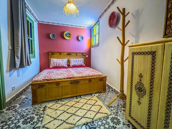 Dar Sharif Tanger : photo 4 de la chambre chambre double avec salle de bains privative