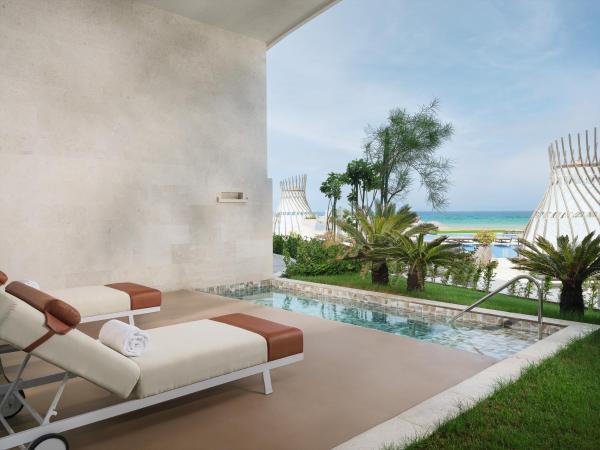 The St Regis Al Mouj Muscat Resort : photo 3 de la chambre two-bedroom bi-level palm suite with ocean view and balcony