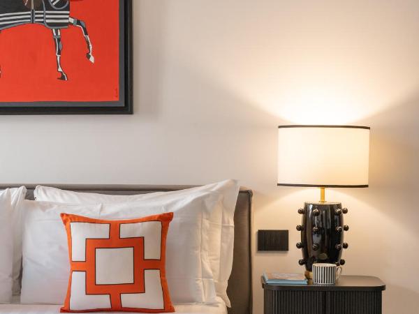 Le Mummarelle Napoli : photo 8 de la chambre deluxe room – via santa lucia 20