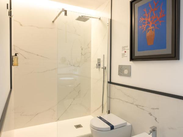 Le Mummarelle Napoli : photo 7 de la chambre executive triple room – via santa lucia 133