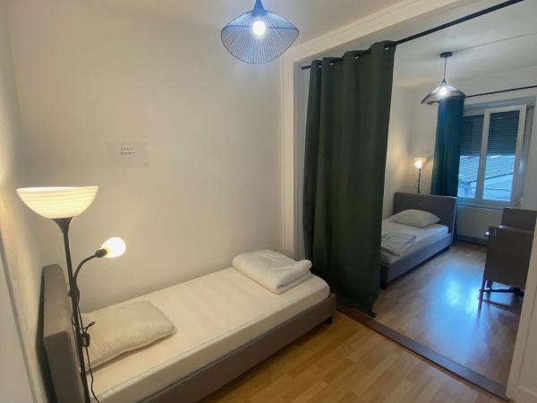 La Petite Auberge de Strasbourg : photo 8 de la chambre lit simple en dortoir