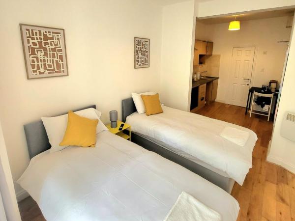 London En-suite Double Rooms - Leytonstone E11 : photo 4 de la chambre chambre lits jumeaux