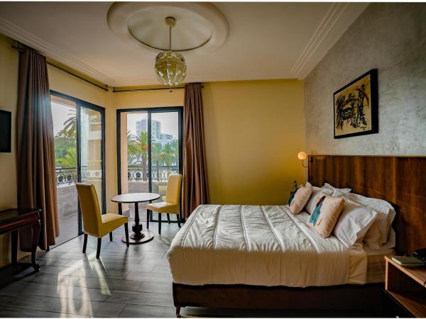 Hotel Arrabesque : photo 3 de la chambre suite