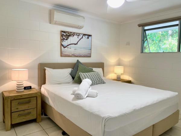 Lychee Tree Holiday Apartments : photo 8 de la chambre appartement avec terrasse
