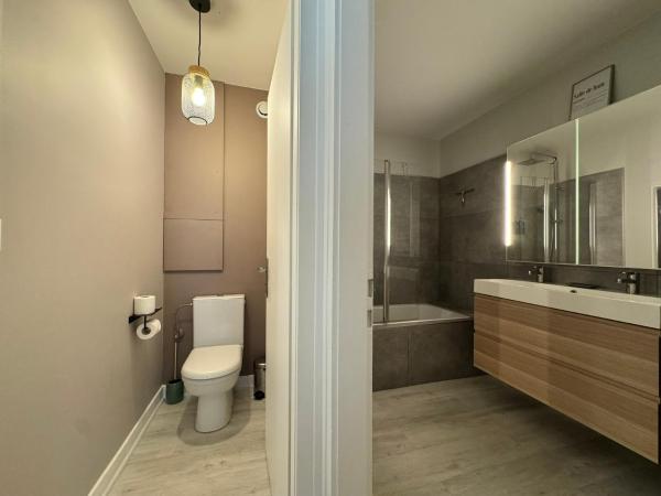 Appartement avec balcon centre ville Strasbourg : photo 5 de la chambre appartement avec balcon