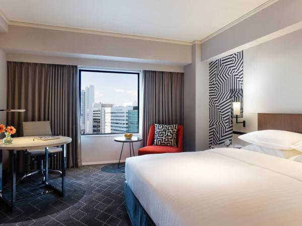 Courtyard by Marriott Shin-Osaka Station : photo 2 de la chambre chambre lit king-size - Étage supérieur/accès au salon exécutif