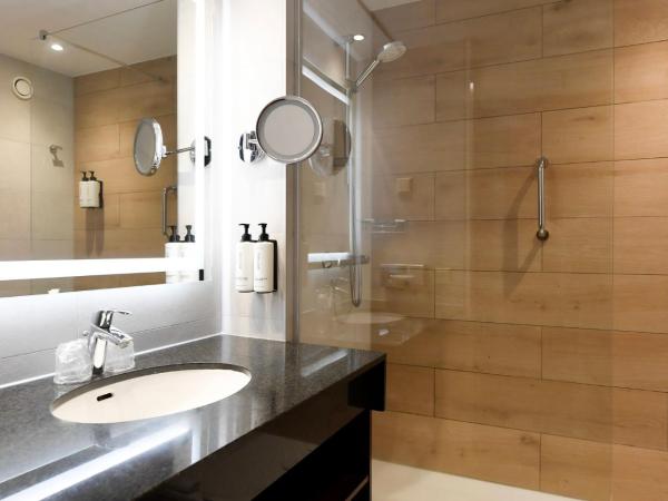 Crowne Plaza Maastricht, an IHG Hotel : photo 6 de la chambre chambre lit king-size standard