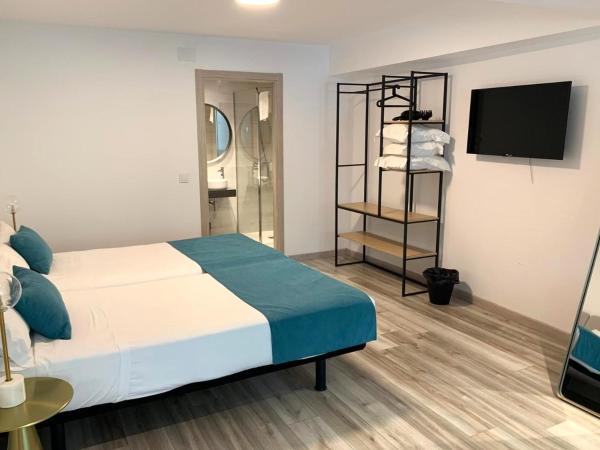 Hotel Pombal Rooms : photo 5 de la chambre chambre familiale supérieure