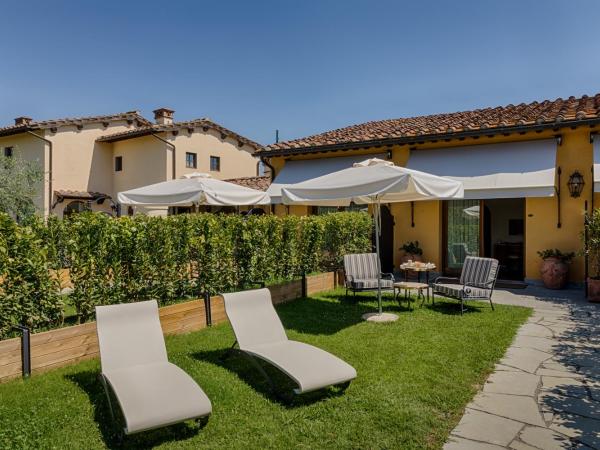 Villa Olmi Firenze : photo 1 de la chambre suite junior avec jardin privé (2 adultes)