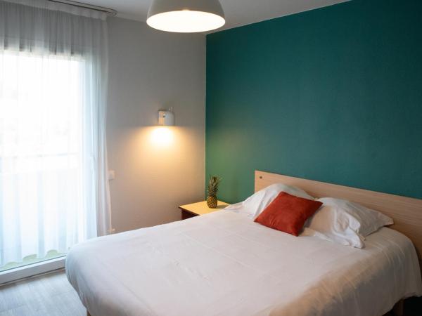 Terres de France Brest : photo 8 de la chambre studio double ou lits jumeaux avec balcon