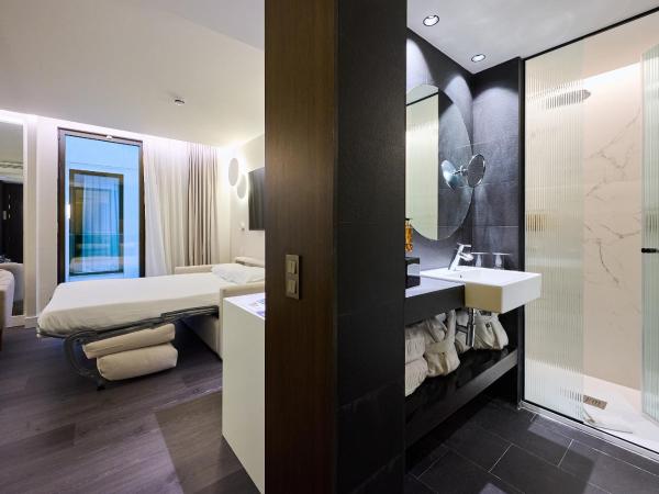 H10 Port Vell 4* Sup : photo 4 de la chambre chambre triple supérieure