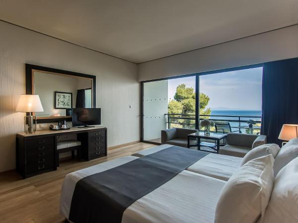 Corfu Holiday Palace : photo 2 de la chambre chambre lits jumeaux supérieure - vue sur mer