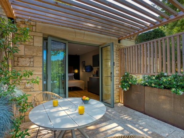 La Perle de Domme : photo 10 de la chambre studio standard