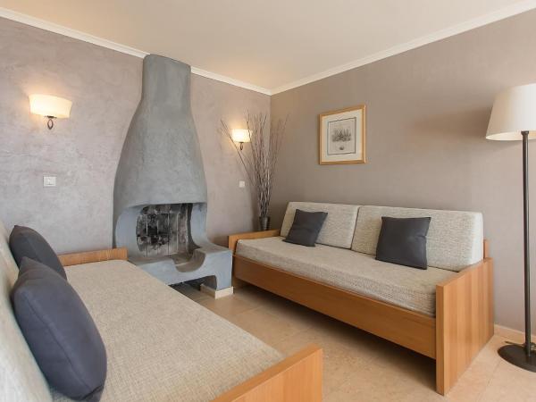 Corfu Holiday Palace : photo 4 de la chambre bungalow familial de luxe avec piscine privée