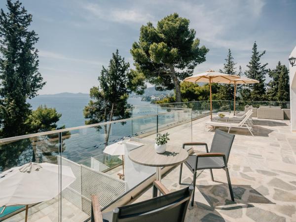 Corfu Holiday Palace : photo 8 de la chambre bungalow familial de luxe avec piscine privée