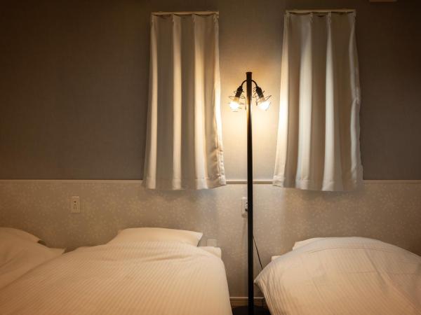 e-stay namba : photo 8 de la chambre chambre quadruple standard