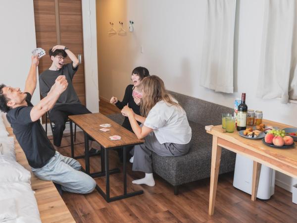 e-stay namba : photo 5 de la chambre chambre familiale