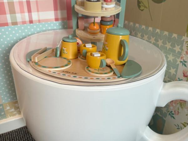 Raffles Hotel : photo 2 de la chambre chambre familiale avec salle de bains privative