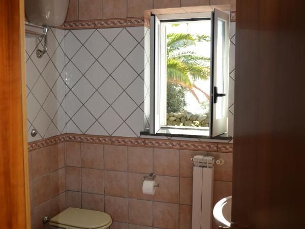 Agriturismo La Pergola : photo 5 de la chambre chambre double avec terrasse