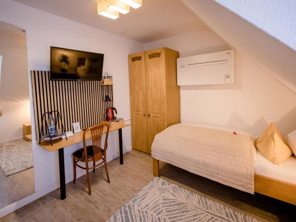 Franconia City Hotel : photo 2 de la chambre petite chambre simple