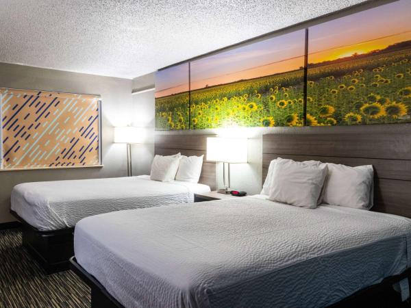 Days Inn by Wyndham N.W. Medical Center : photo 2 de la chambre chambre avec 2 lits queen-size - fumeurs