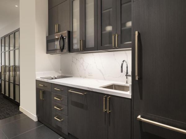 Residence Inn by Marriott Chicago Downtown Magnificent Mile : photo 8 de la chambre studio avec 2 lits queen-size