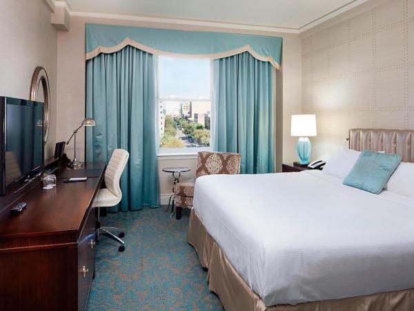 Delta Hotels by Marriott Bessborough : photo 5 de la chambre chambre lit king-size