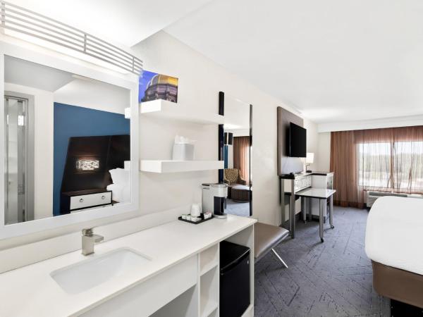 Holiday Inn Express Atlanta Galleria-Ballpark Area, an IHG Hotel : photo 3 de la chambre chambre standard