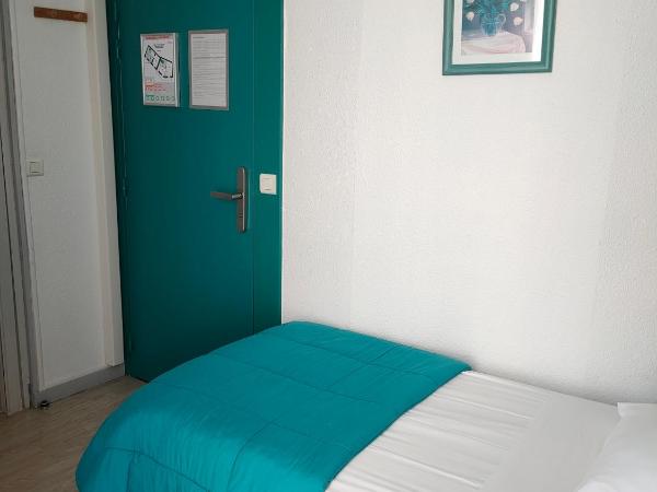 Hôtel de la Grotte : photo 2 de la chambre chambre simple supérieure