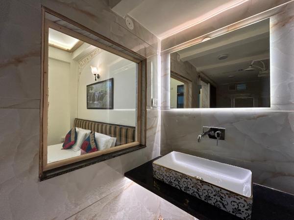 Max Guest House : photo 10 de la chambre chambre double standard avec ventilateur