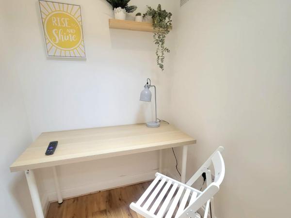 London En-suite Double Rooms - Leytonstone E11 : photo 4 de la chambre chambre double avec salle de bains privative