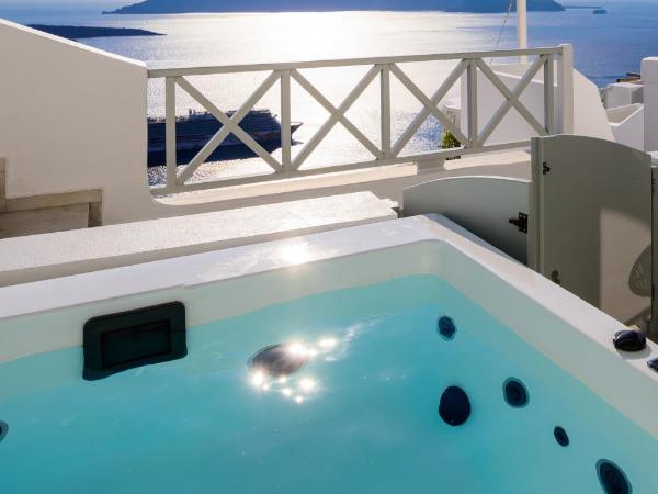 Elia Caldera Suites : photo 8 de la chambre deluxe suite with outdoor hot tub and caldera view 