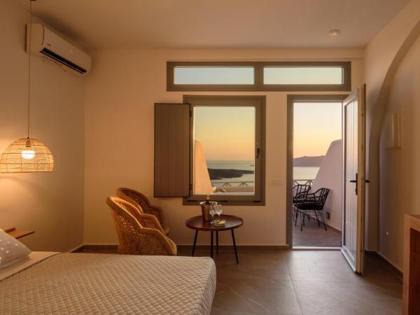 Elia Caldera Suites : photo 4 de la chambre deluxe suite with outdoor hot tub and caldera view 