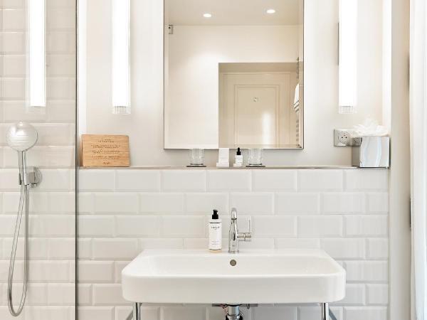 Normandy Le Chantier : photo 4 de la chambre chambre lit king-size supérieure - after works