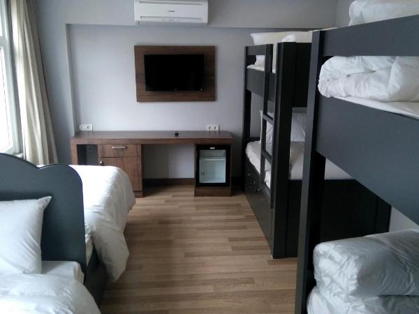 Cheers Lighthouse : photo 2 de la chambre lit dans dortoir mixte de 6 lits