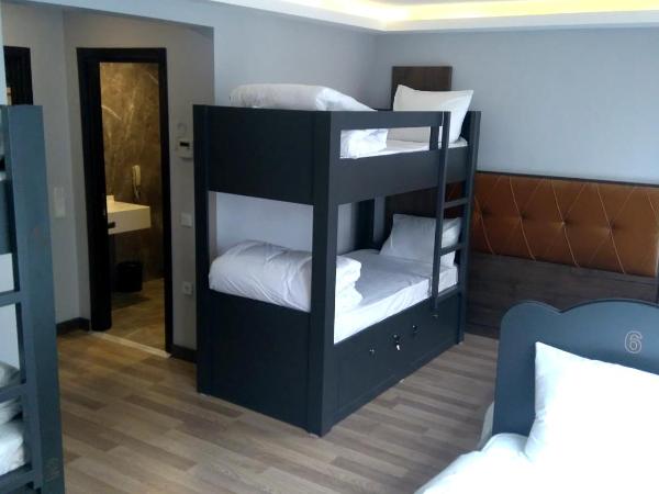 Cheers Lighthouse : photo 3 de la chambre lit dans dortoir mixte de 6 lits