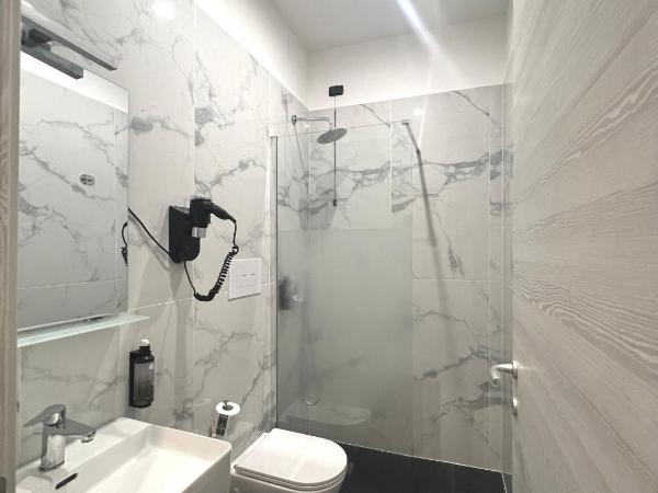 Hotel Sara : photo 1 de la chambre chambre double