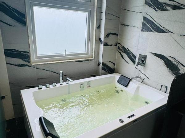 Akaya Hills : photo 3 de la chambre suite - vue sur montagne