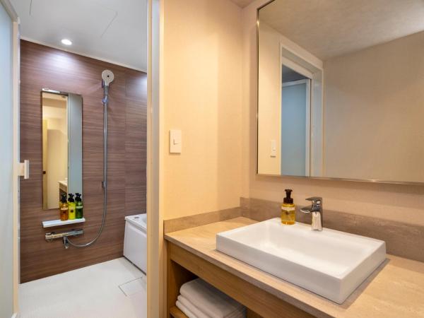HOTEL MYSTAYS Iidabashi : photo 3 de la chambre 【renewal】deluxe triple - house keeping is optional with additional cost