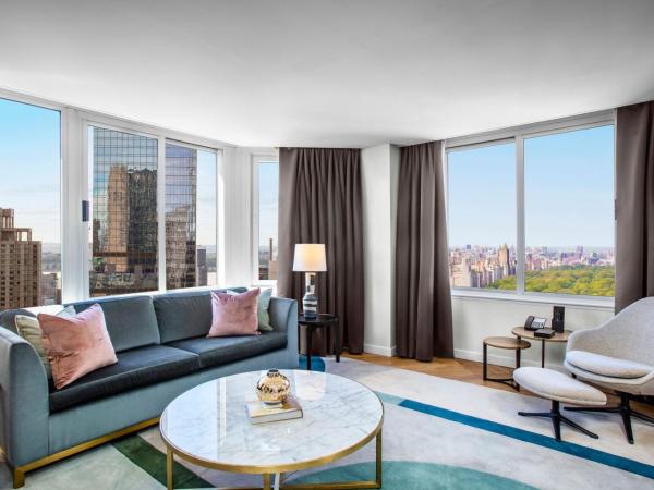 The Luxury Collection Hotel Manhattan Midtown : photo 4 de la chambre appartement 1 chambre lit king-size avec canapé-lit - vue sur parc