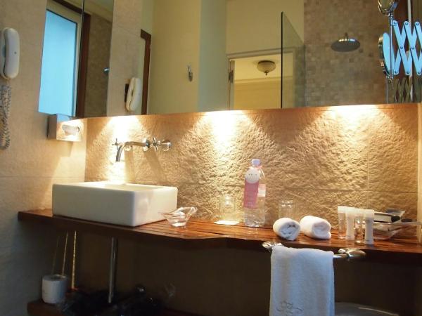 Melia Recoleta Plaza Hotel : photo 3 de la chambre chambre lit king-size melia