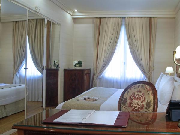 Melia Recoleta Plaza Hotel : photo 8 de la chambre chambre lit king-size melia