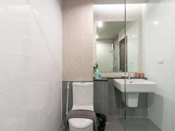 Carpio Hotel Phuket : photo 3 de la chambre chambre lits jumeaux supérieure