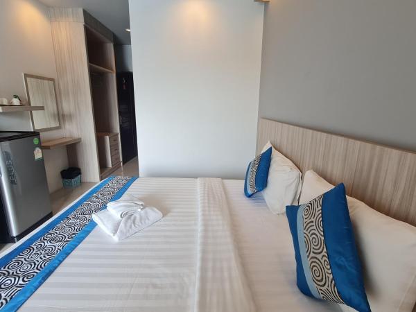 Carpio Hotel Phuket : photo 7 de la chambre chambre double supérieure