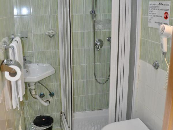 Domus 2 : photo 7 de la chambre chambre double