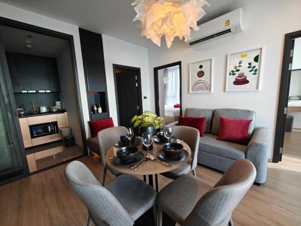 Edge Central Pattaya by Mickey : photo 5 de la chambre suite avec baignoire spa