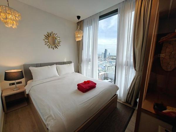 Edge Central Pattaya by Mickey : photo 6 de la chambre suite avec baignoire spa