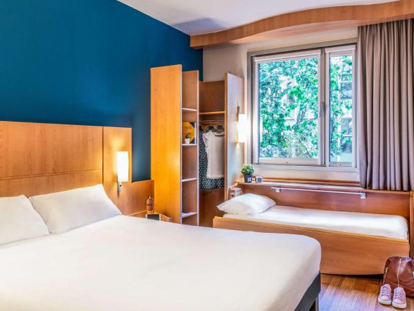 Ibis Barcelona Plaza Glòries 22@ : photo 1 de la chambre chambre double avec lit d'appoint