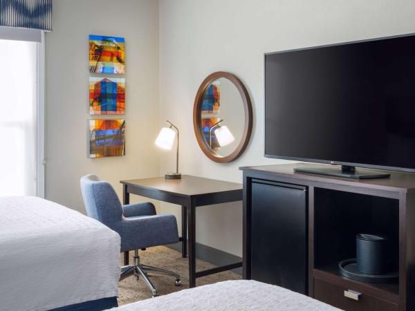 Hampton Inn & Suites Memphis East : photo 7 de la chambre chambre 2 lits queen-size - non-fumeurs