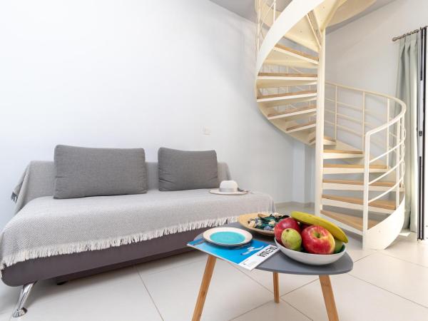 Notus Chania Crete : photo 3 de la chambre junior suite split level with balcony